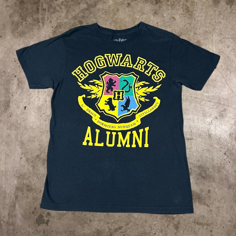 Harry Potter Hogwarts Alumni T-Shirt Wizard Crest Tee Black Youth Boys Size L